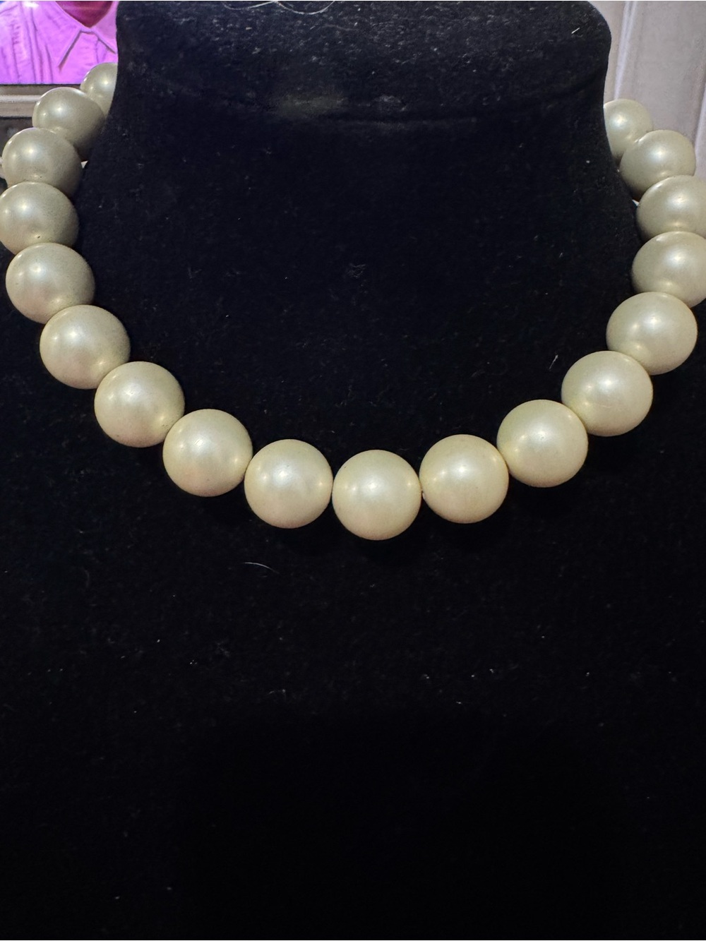 Classic Ivory Pearl Bead Necklace - Women Jewelry